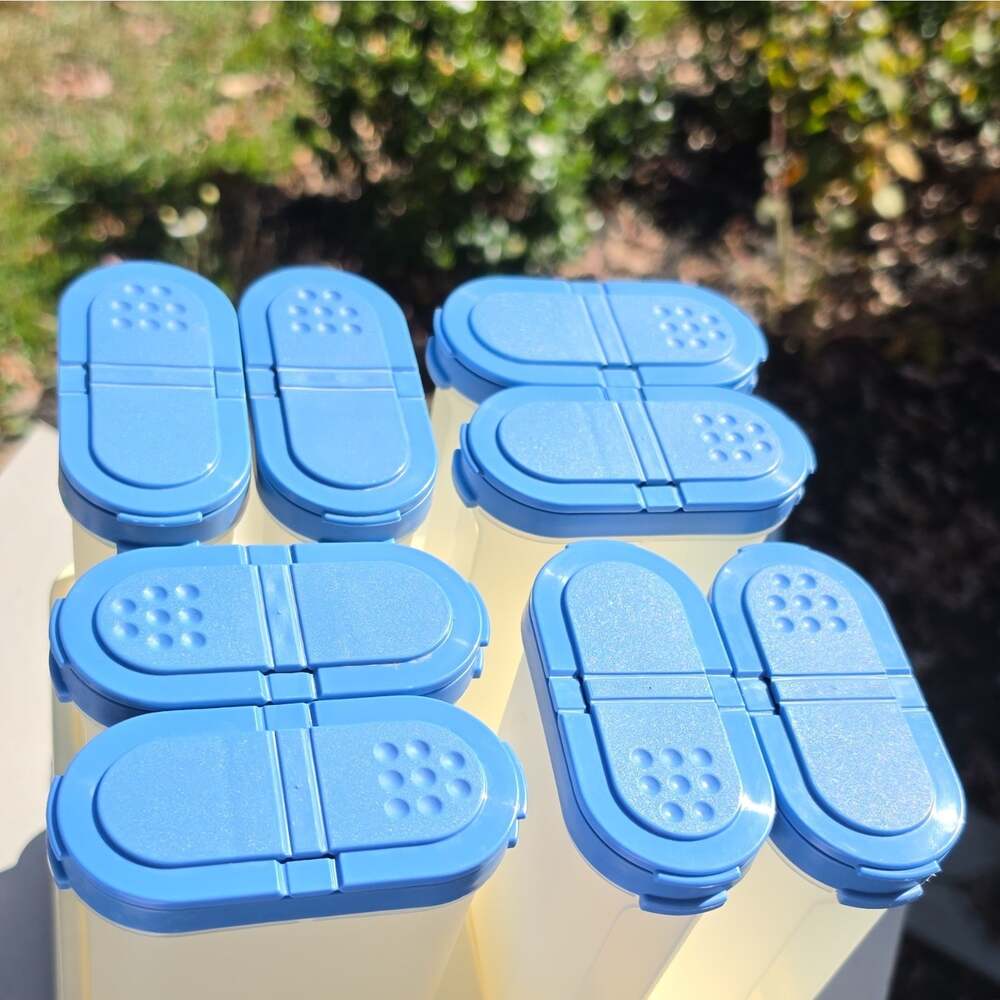 Vintage Tupperware Modular Mates Spice Carousel Rack Set 24 Containers Blue Lids - Picture 4 of 8